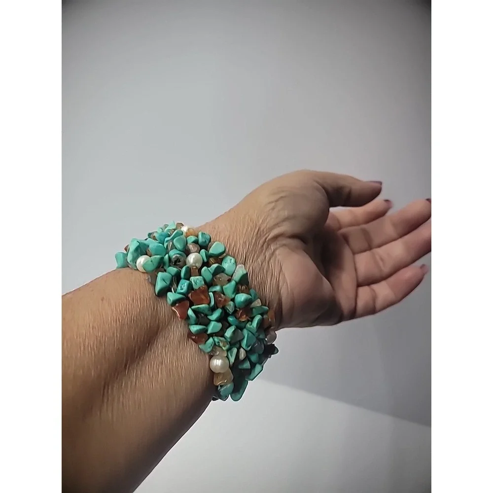 Vintage Bracelet Turquoise Amber Chip Beaded Stretch Jewelry Costume